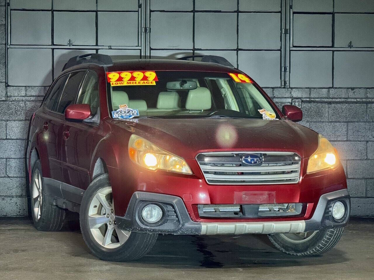 2014 SUBARU Outback
