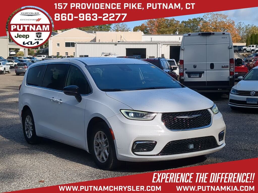 2024 CHRYSLER Pacifica