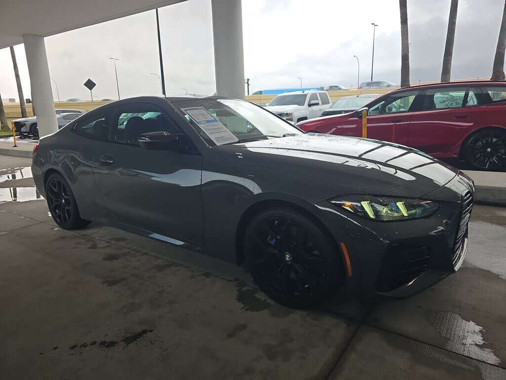 2025 BMW M4