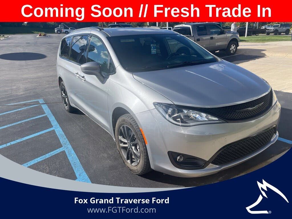 2020 CHRYSLER Pacifica