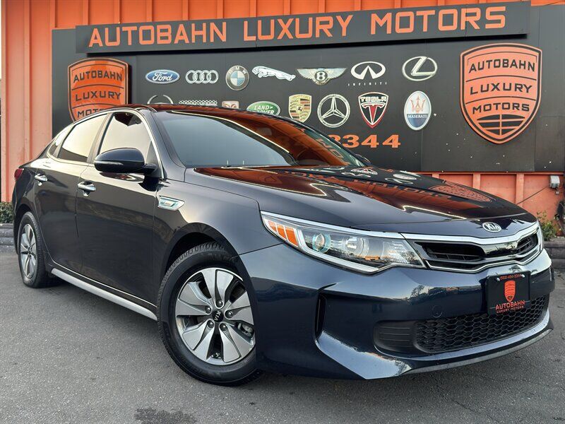 2018 KIA Optima