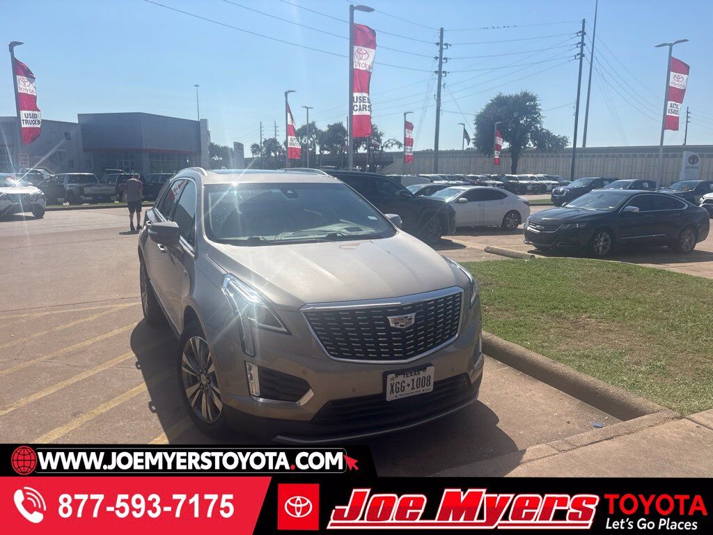 2022 CADILLAC XT5