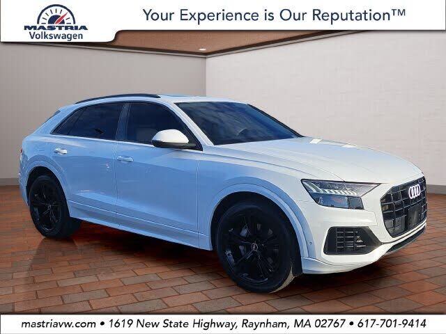 2023 AUDI Q8