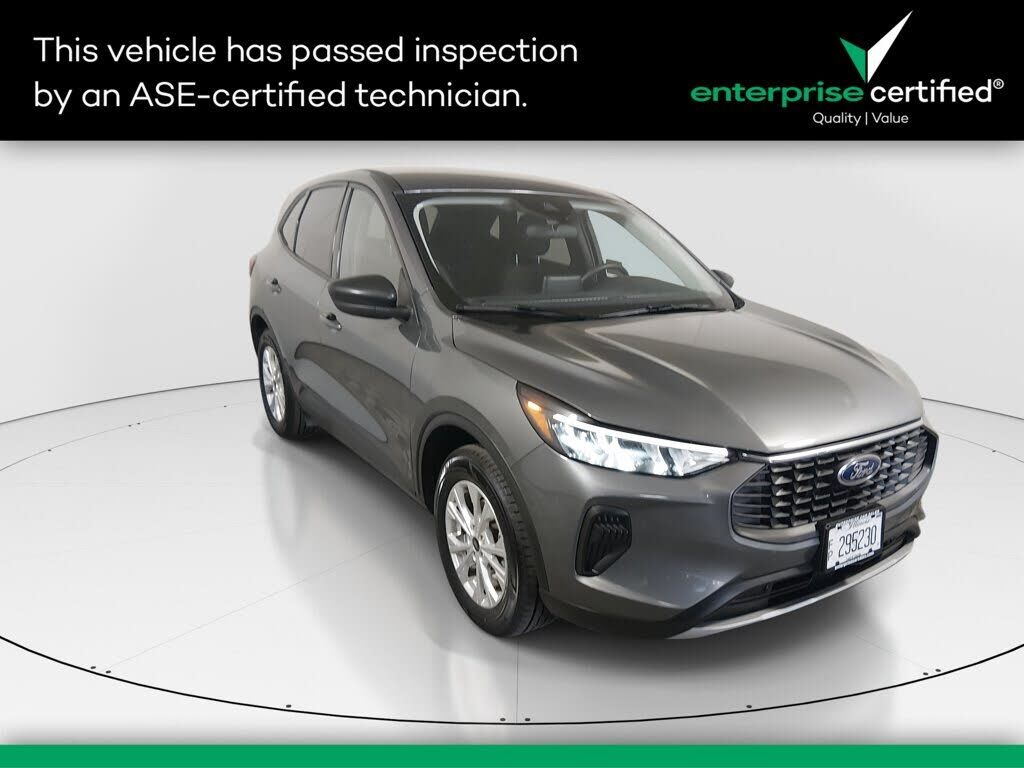 2025 FORD Escape