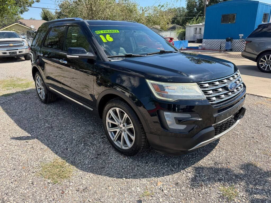2016 FORD Explorer