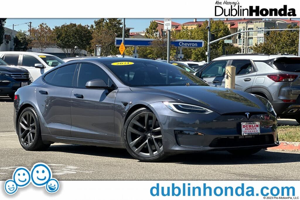 2021 TESLA Model S