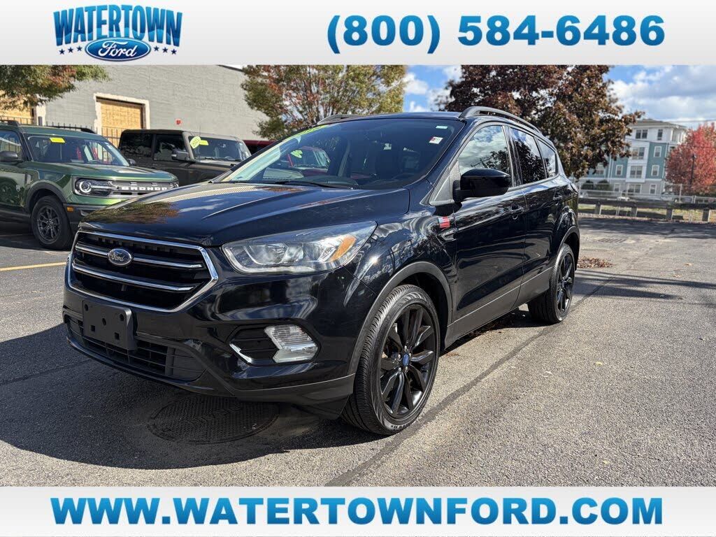 2018 FORD Escape