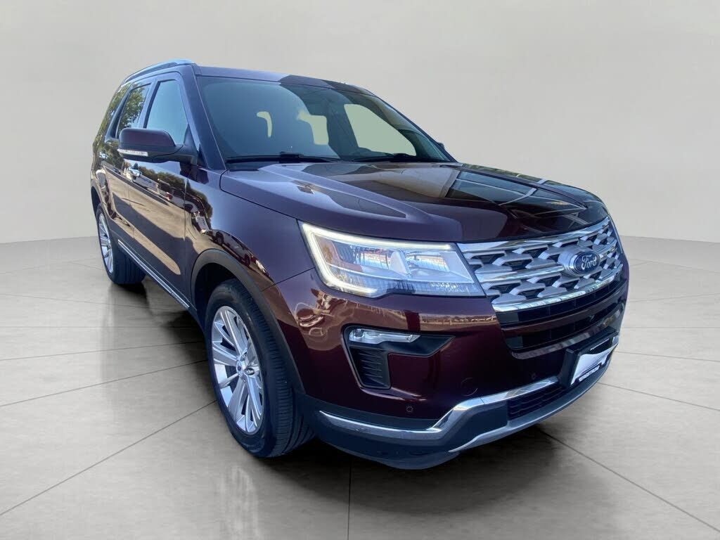 2019 FORD Explorer