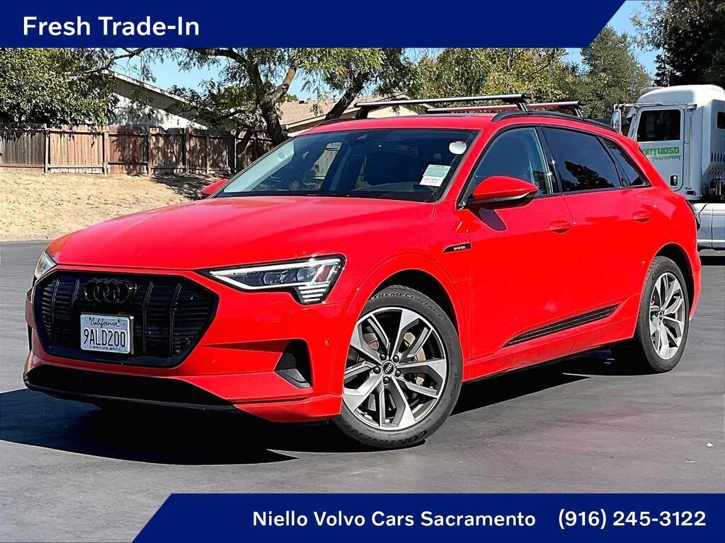 2021 AUDI e-tron