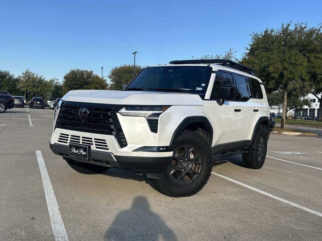 2024 LEXUS GX