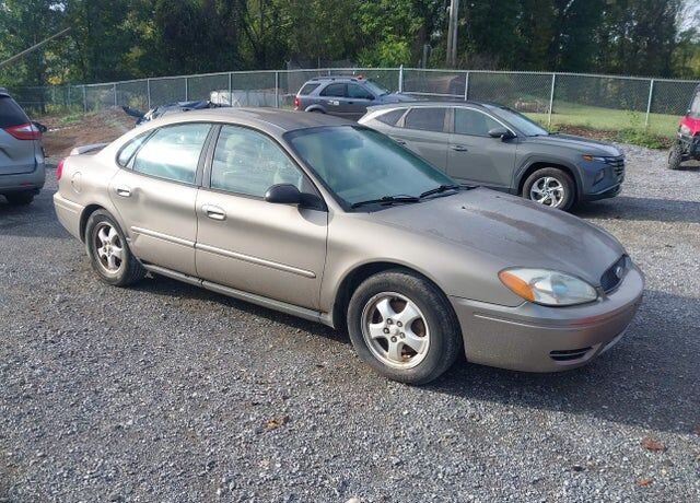 2007 FORD Taurus