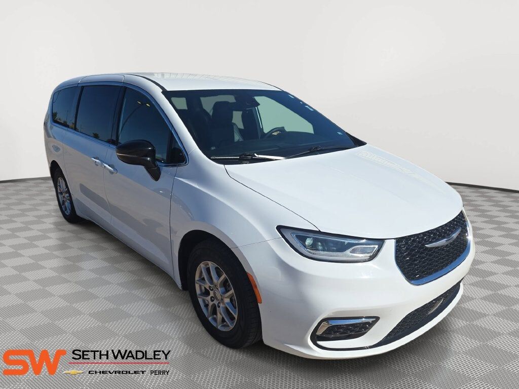 2025 CHRYSLER Pacifica