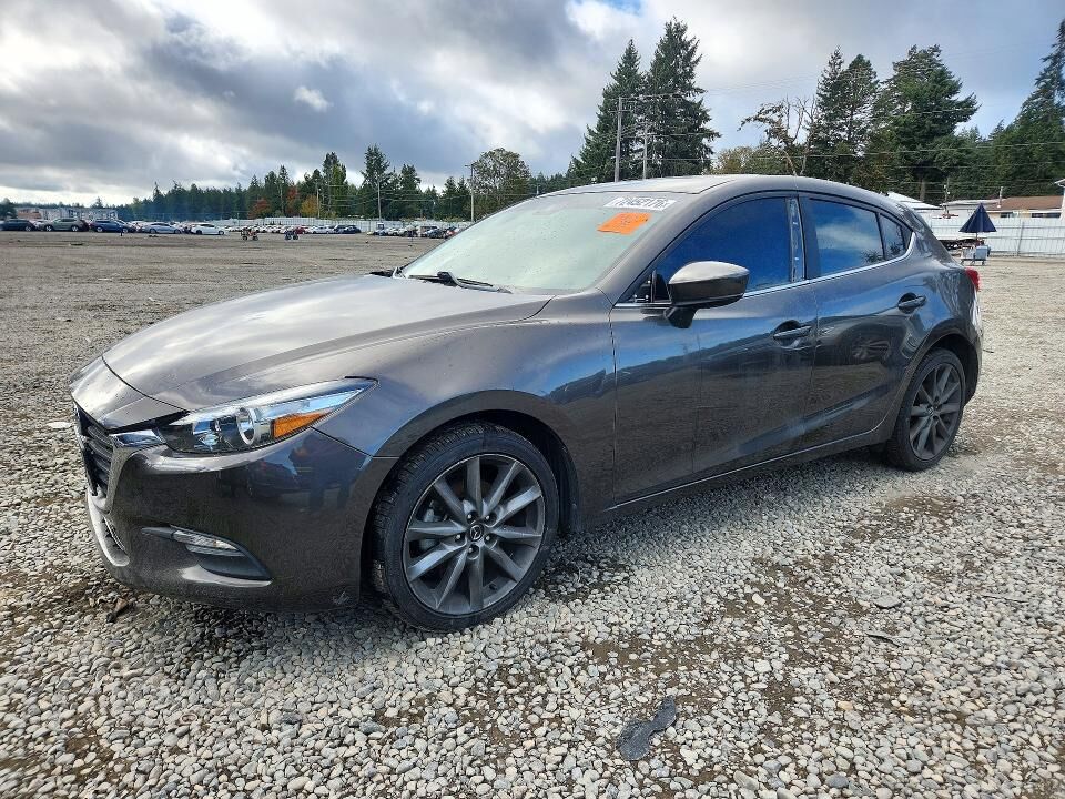 2018 MAZDA Mazda3