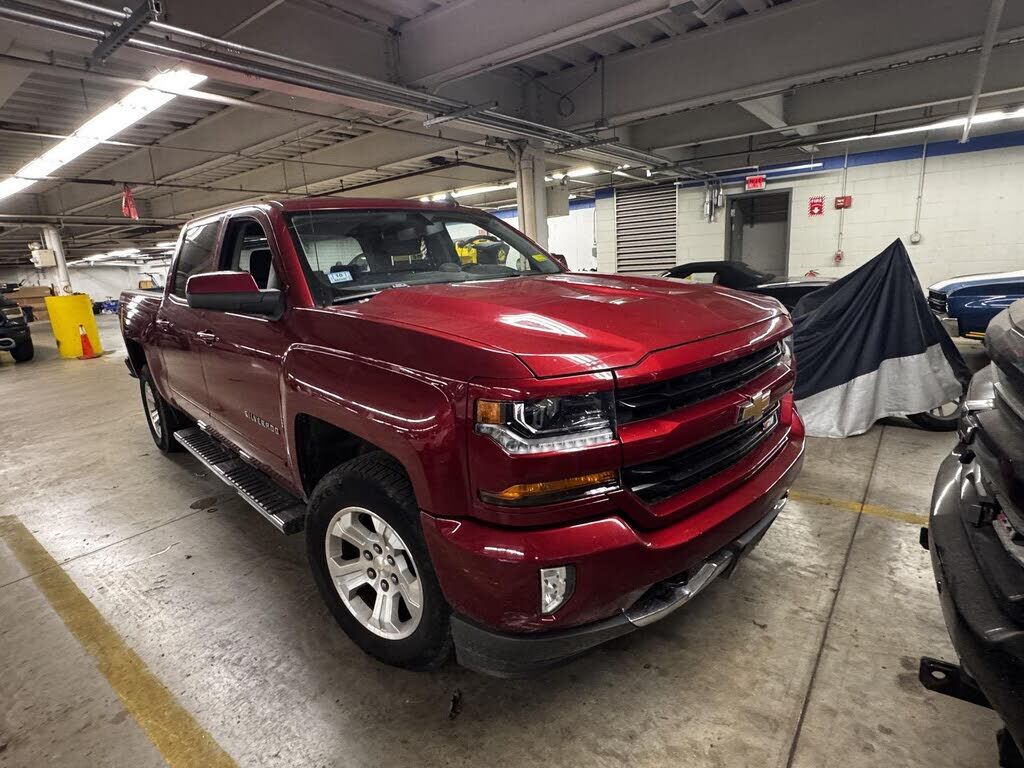 2018 CHEVROLET Silverado