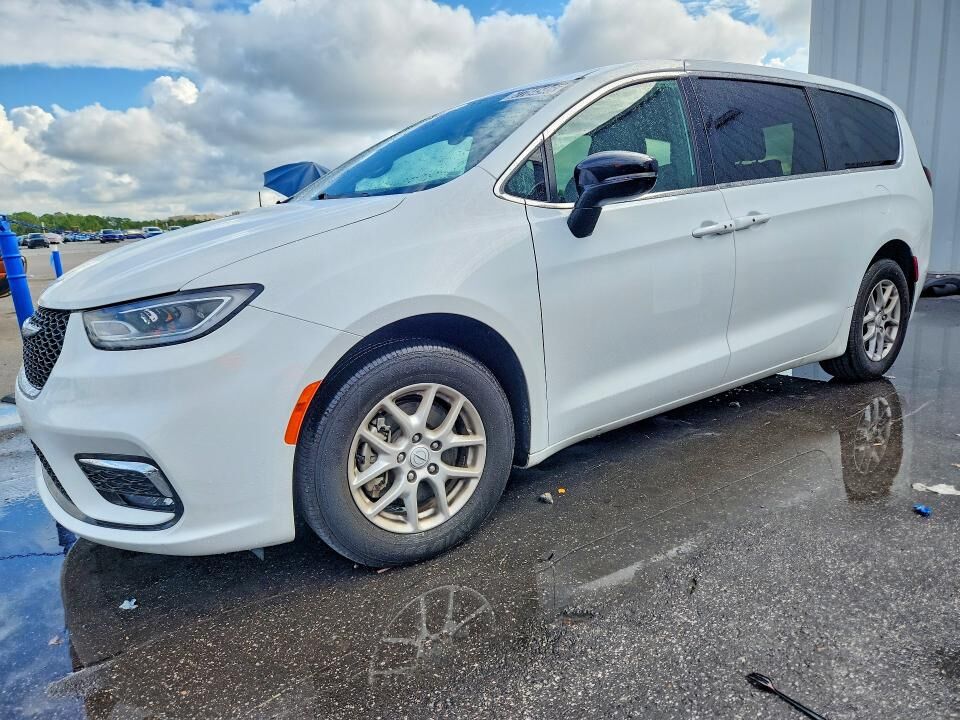 2026 CHRYSLER Pacifica