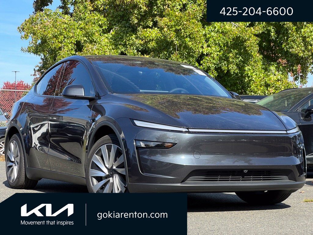 2026 TESLA Model Y