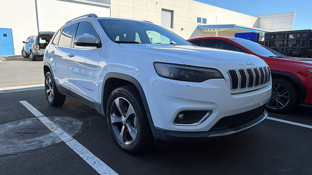 2019 JEEP Cherokee