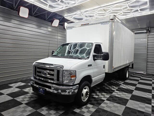 2023 FORD E-450