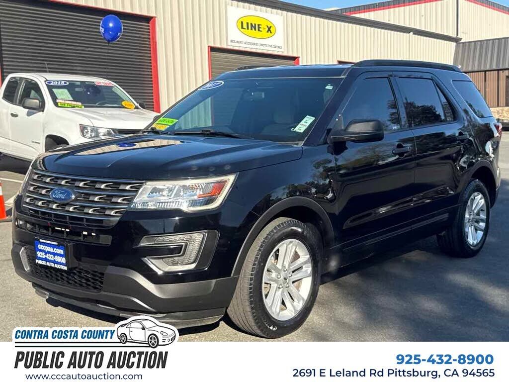 2017 FORD Explorer