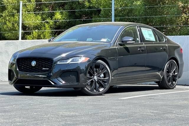2024 JAGUAR XF