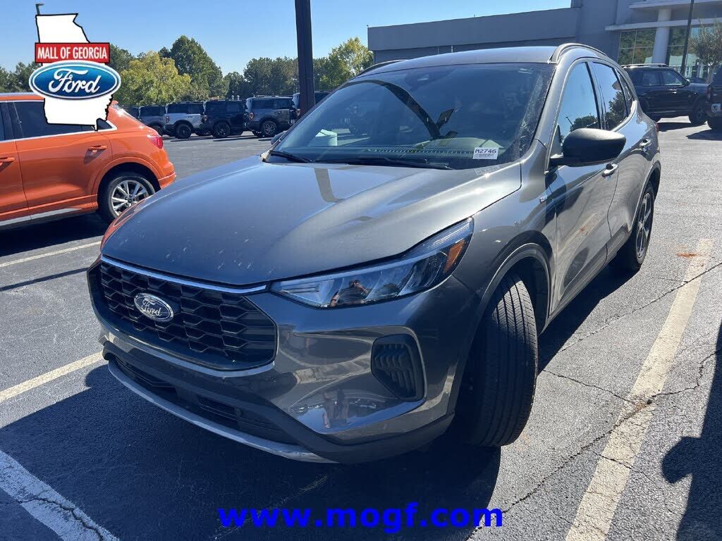2025 FORD Escape