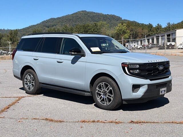 2025 FORD Expedition