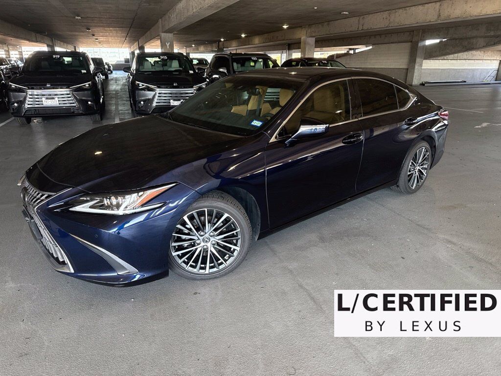 2025 LEXUS ES