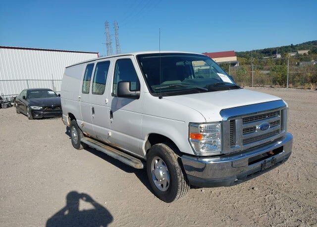 2012 FORD E-250