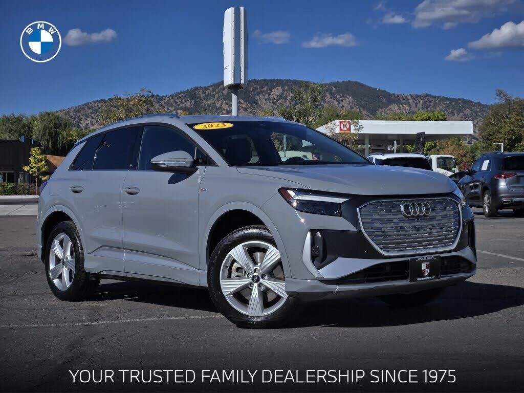 2023 AUDI Q4
