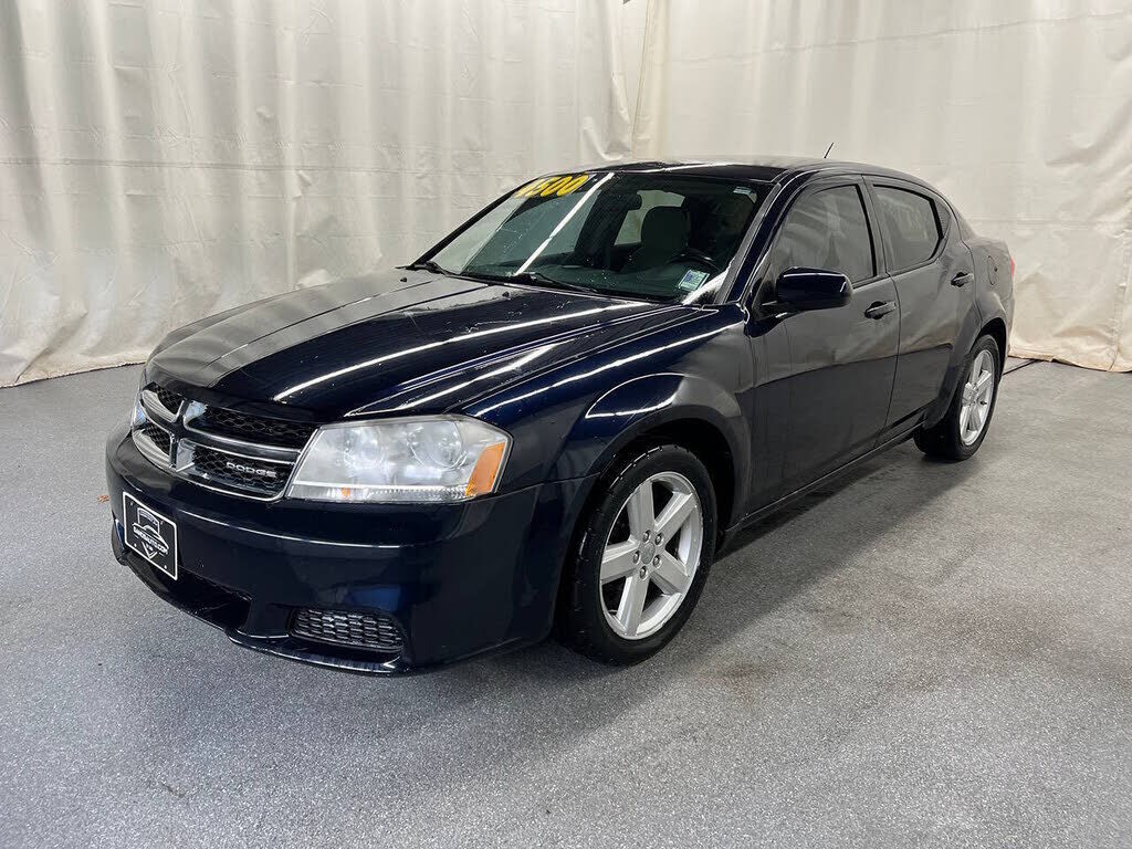 2012 DODGE Avenger