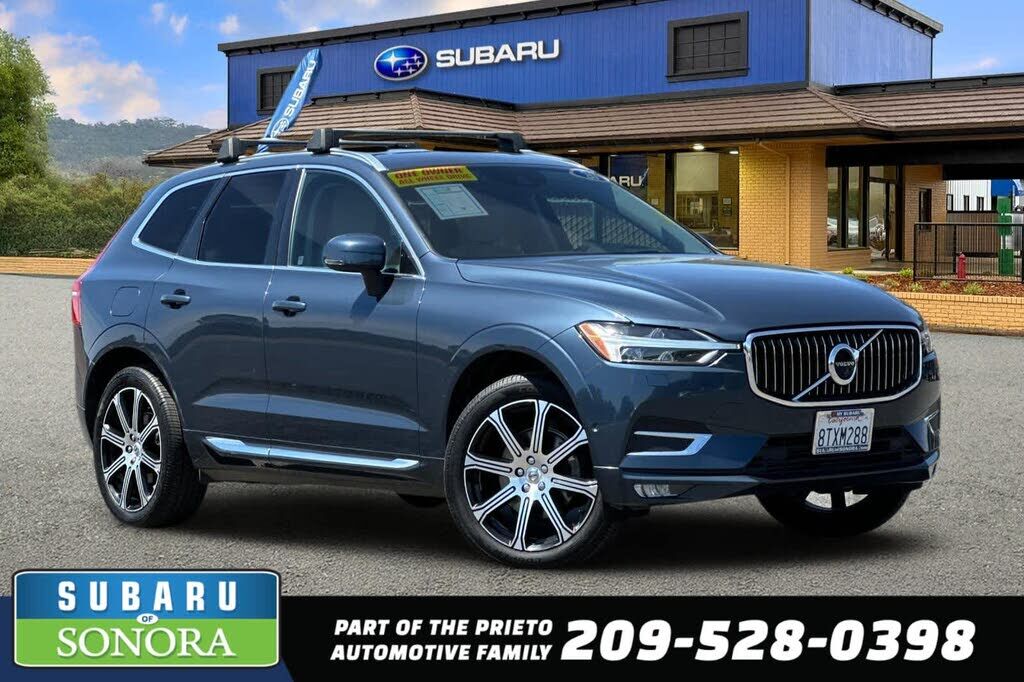 2020 VOLVO XC60