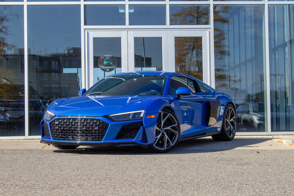 2021 AUDI R8