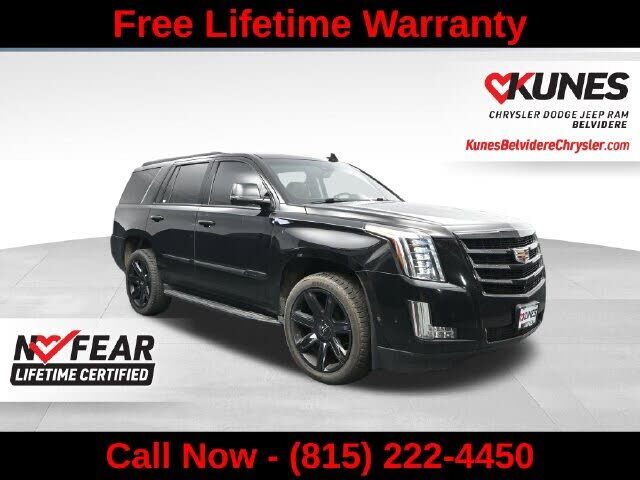 2017 CADILLAC Escalade