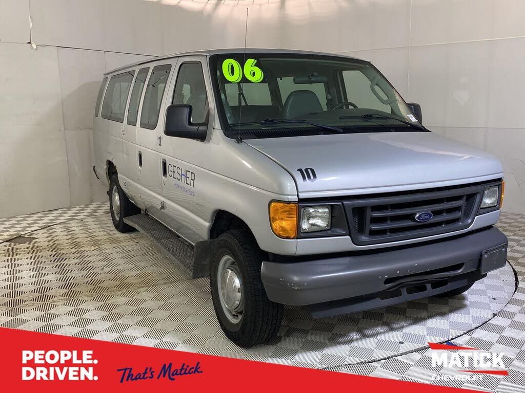 2006 FORD E-350