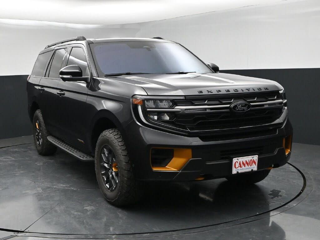 2025 FORD Expedition