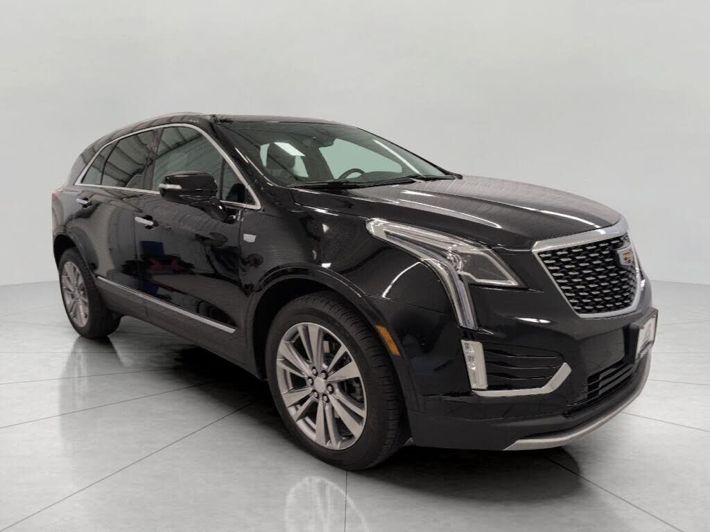 2023 CADILLAC XT5