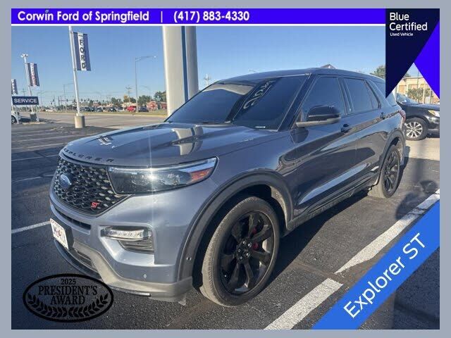 2021 FORD Explorer