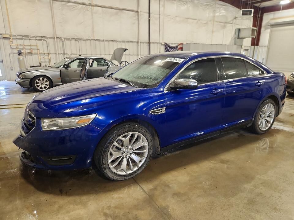 2013 FORD Taurus