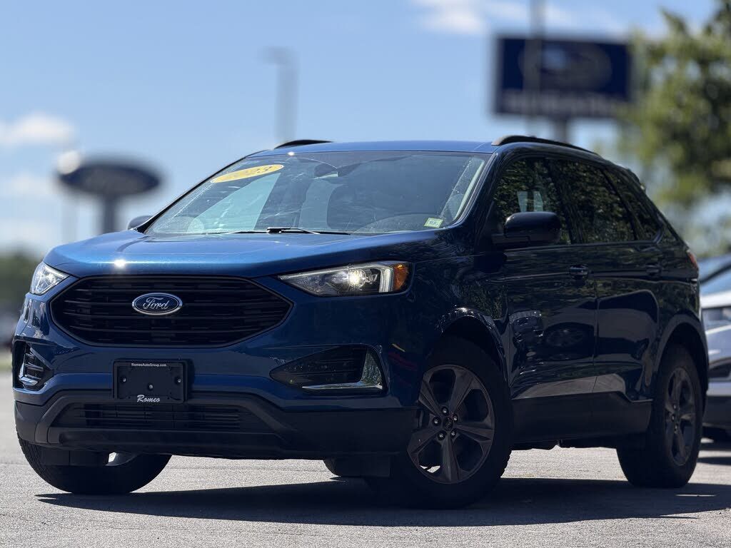 2023 FORD Edge