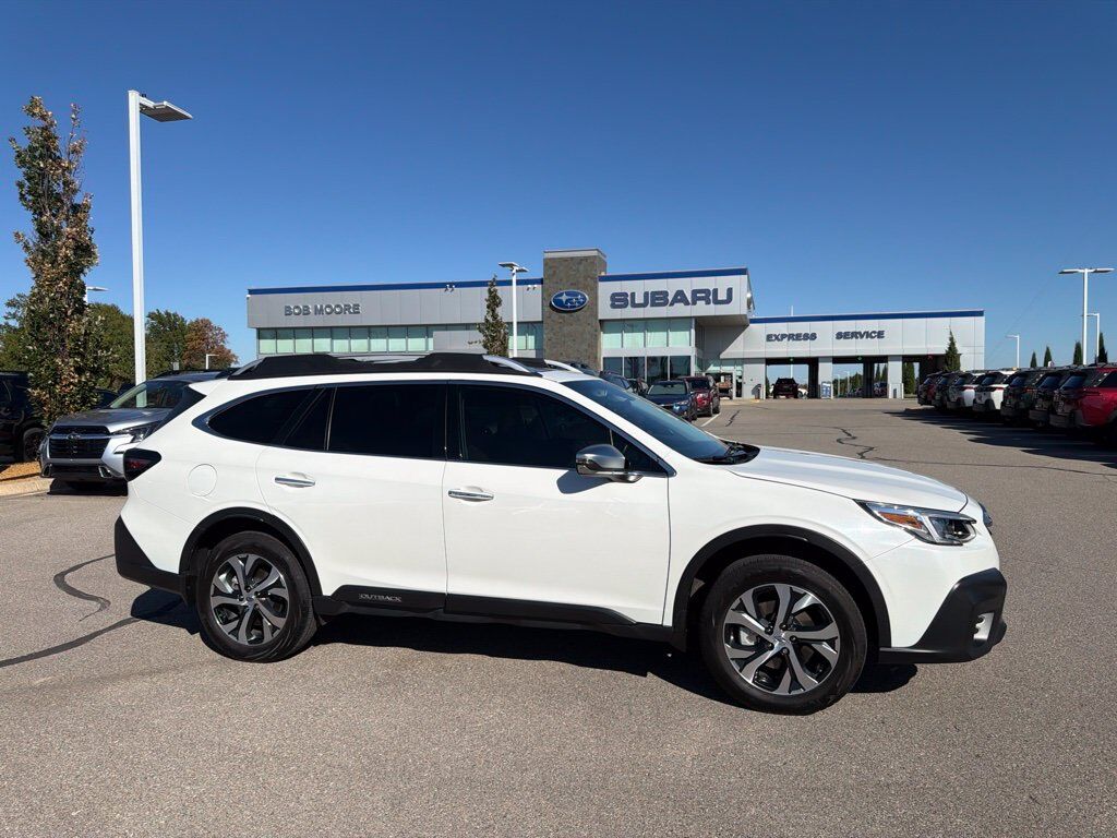 2020 SUBARU Outback