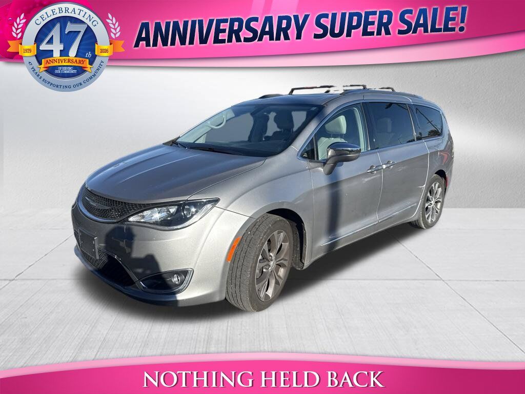 2017 CHRYSLER Pacifica