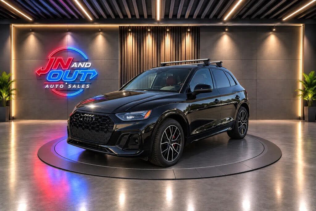 2024 AUDI SQ5