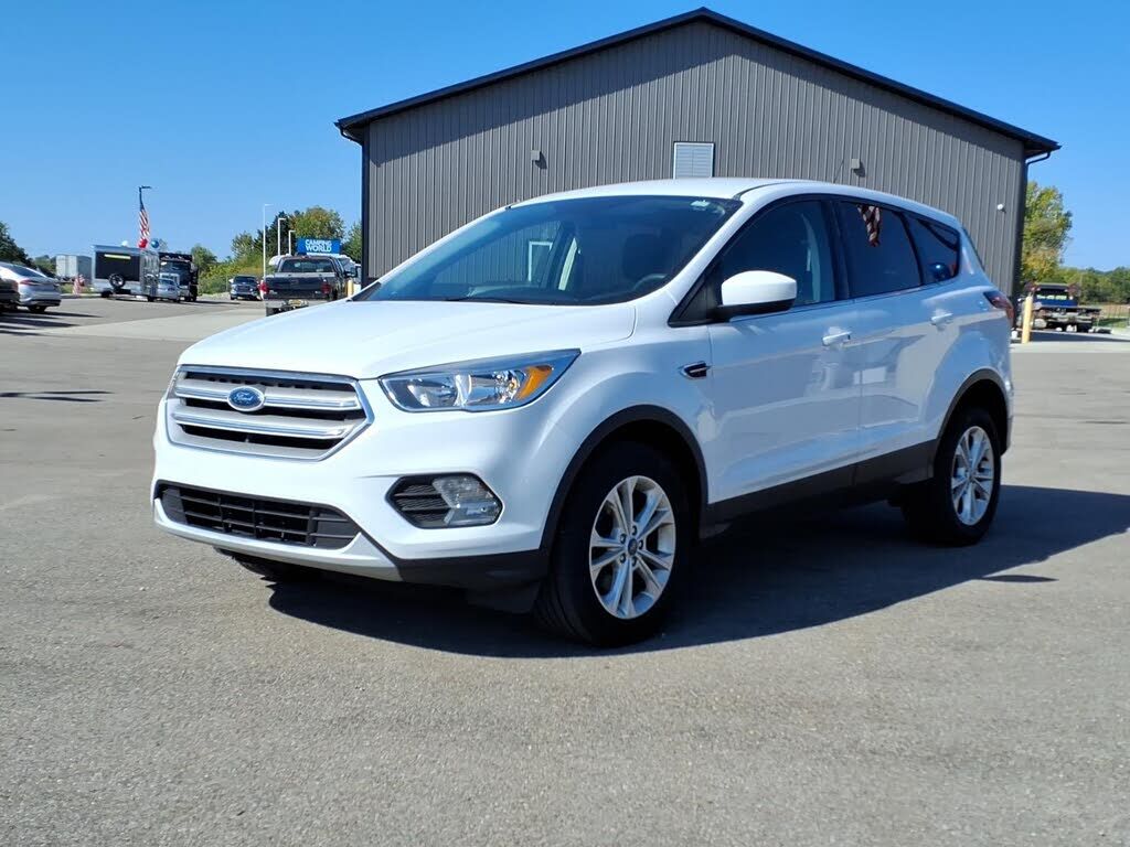 2019 FORD Escape