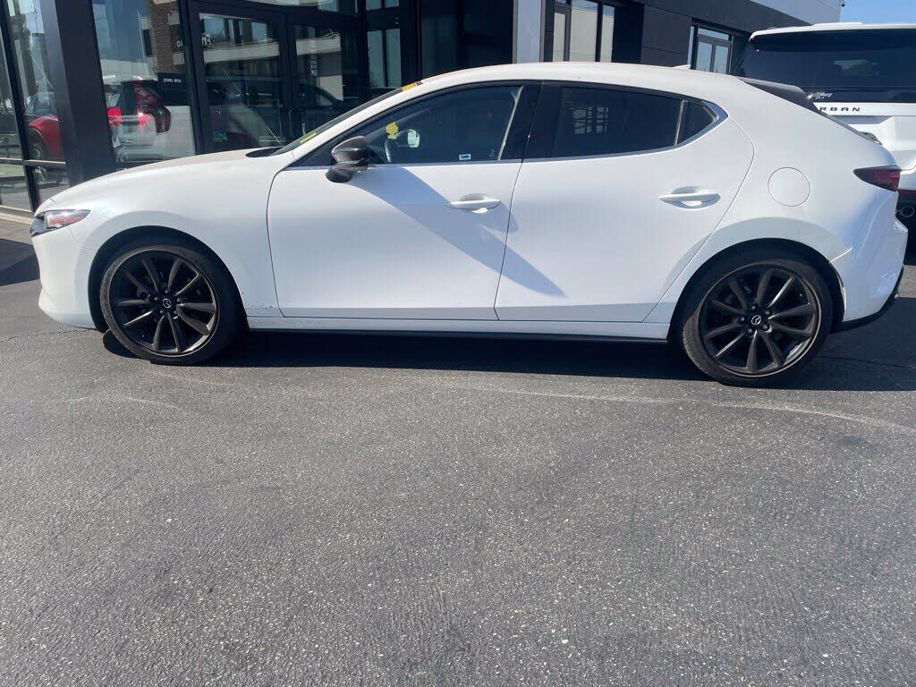 2021 MAZDA Mazda3