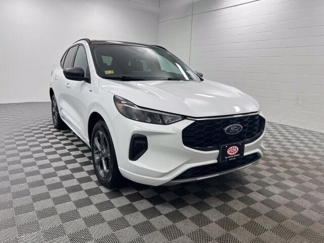 2023 FORD Escape