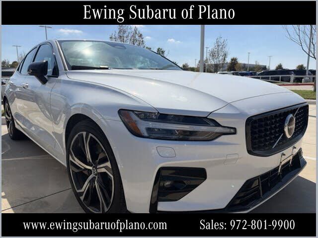 2024 VOLVO S60