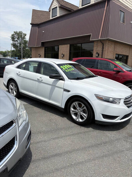 2015 FORD Taurus