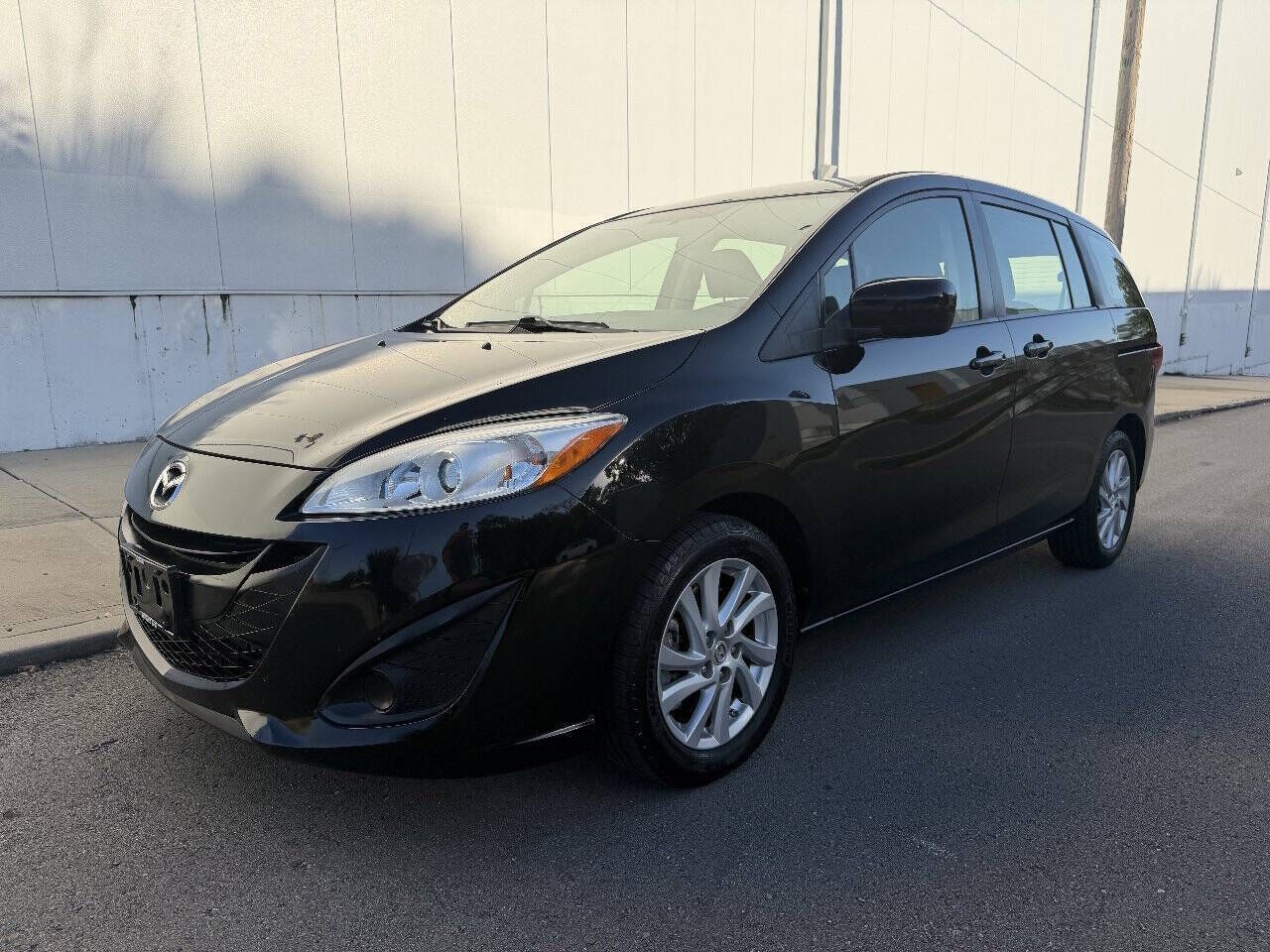 2012 MAZDA Mazda5