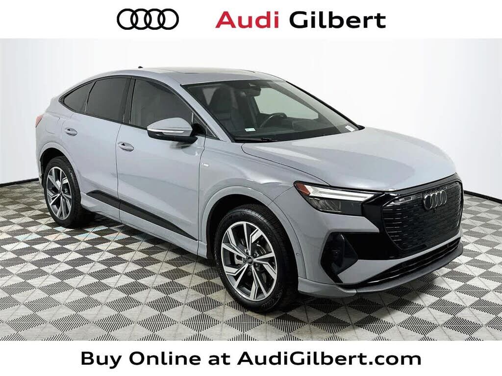 2023 AUDI Q4
