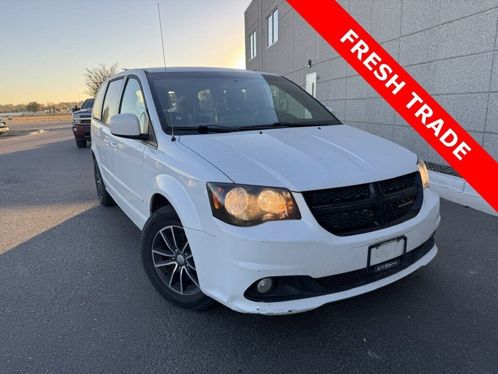 2017 DODGE Grand Caravan
